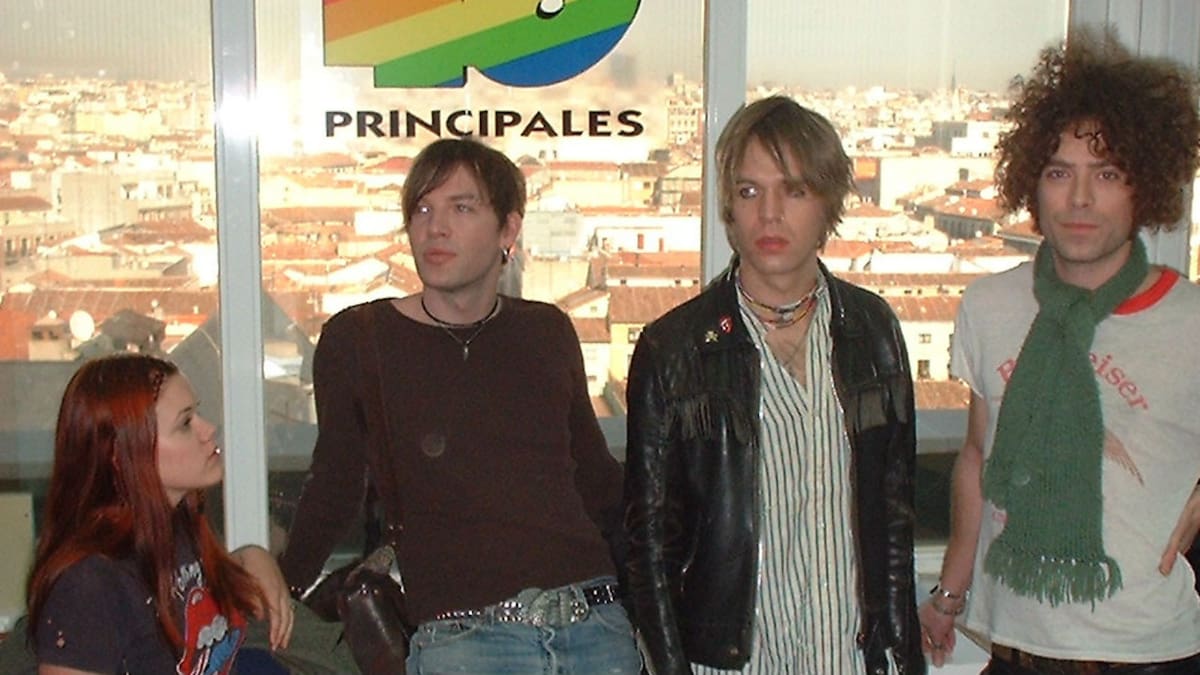 Su éxito, Bohemians like you, los trajo hasta el estudio Paul McCartney ya con su nueva formación: The Dandy Warhols