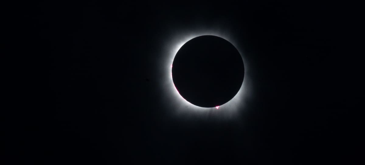 Eclipse solar total.