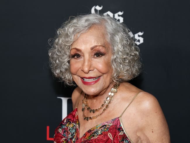 Renée Victor fue una actriz y cantante estadounidense, más conocida por darle voz a la abuelita Elena en la película animada Coco.