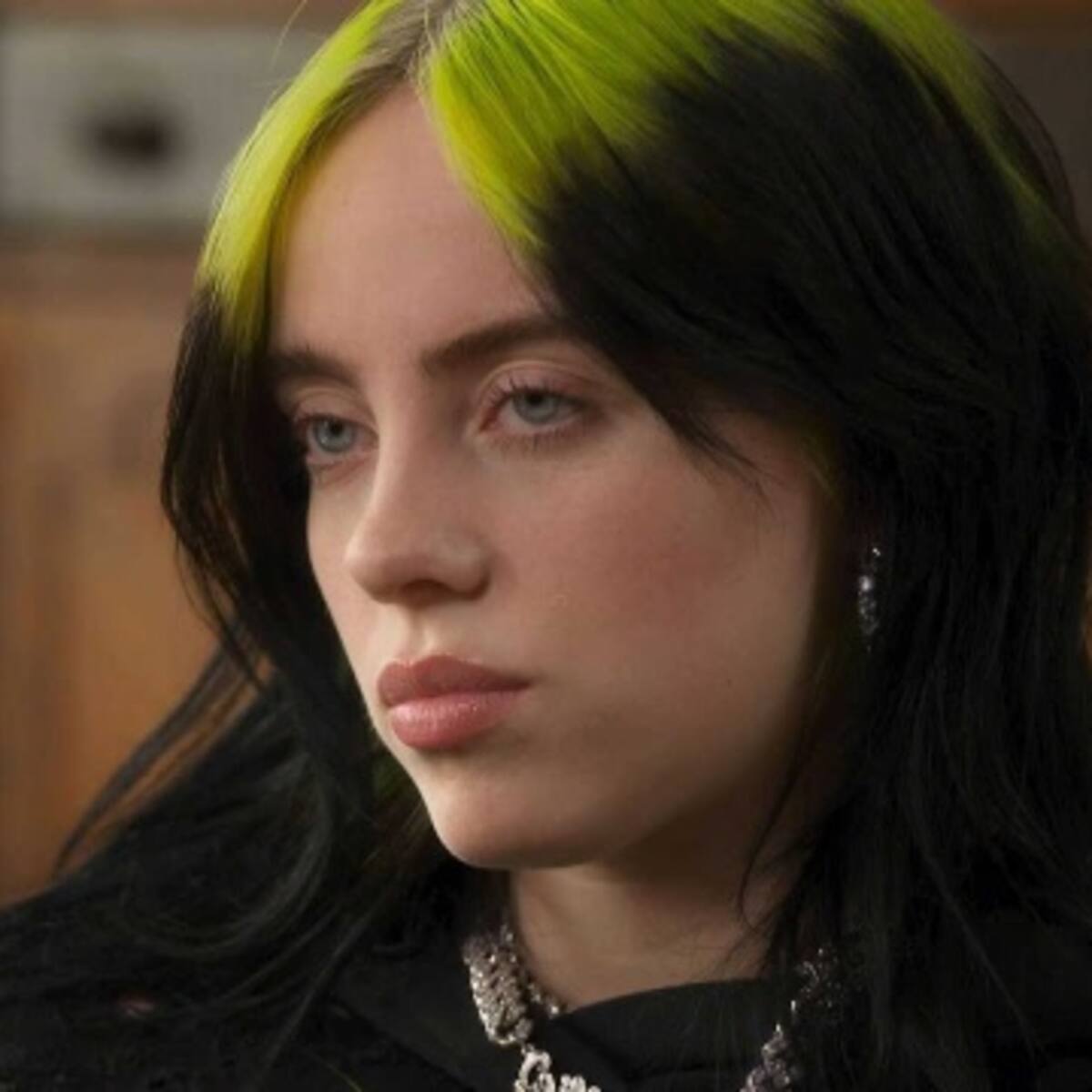 Billie Eilish estrena el sencillo "Therefore I Am"