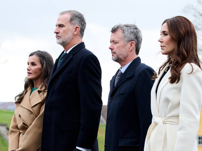 Letizia y Felipe junto a los príncipes daneses.