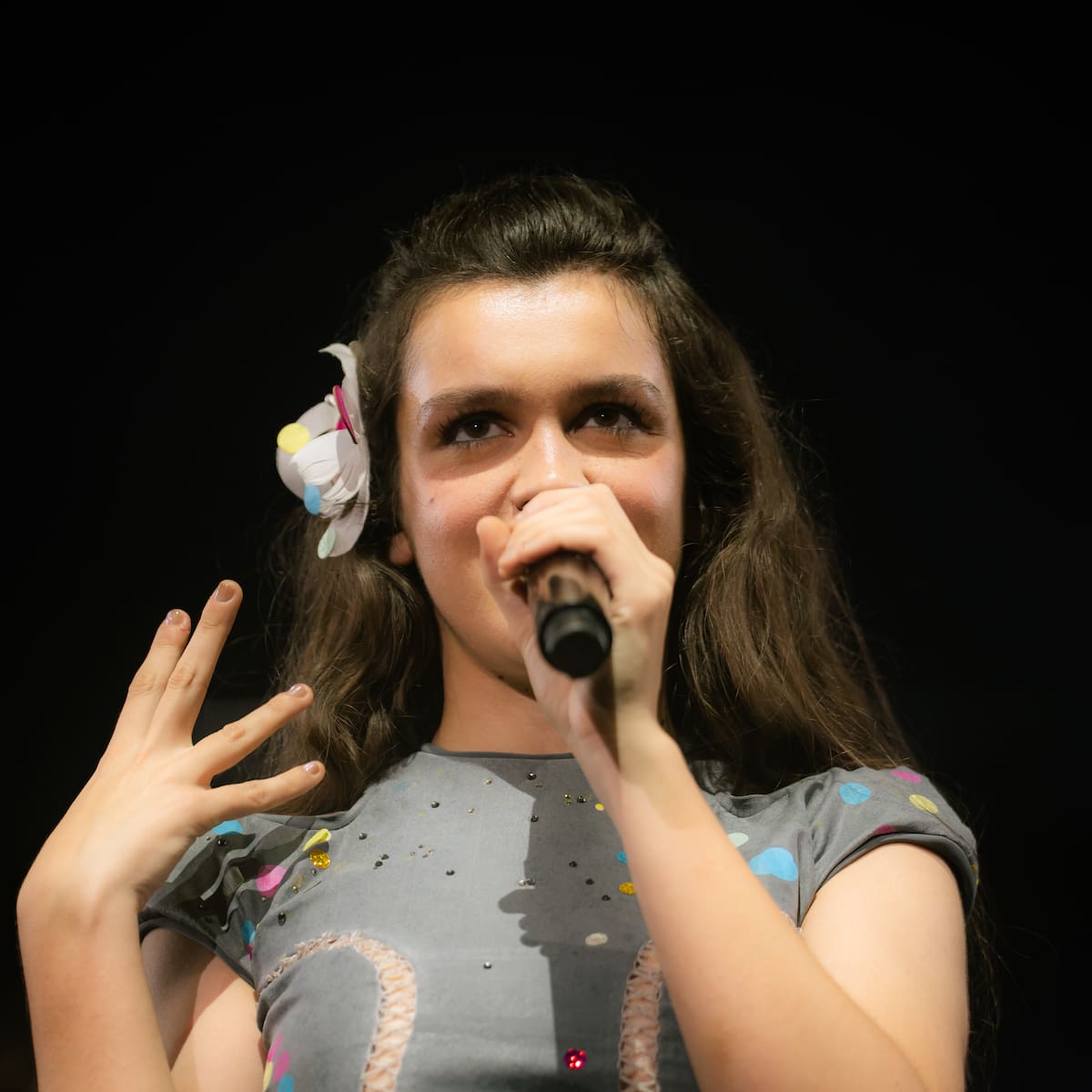 Candela Peña, presidenta del club de fans de Amaia, relata su escatológico encuentro