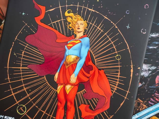 Wonder Woman / Supergirl / DC Comics