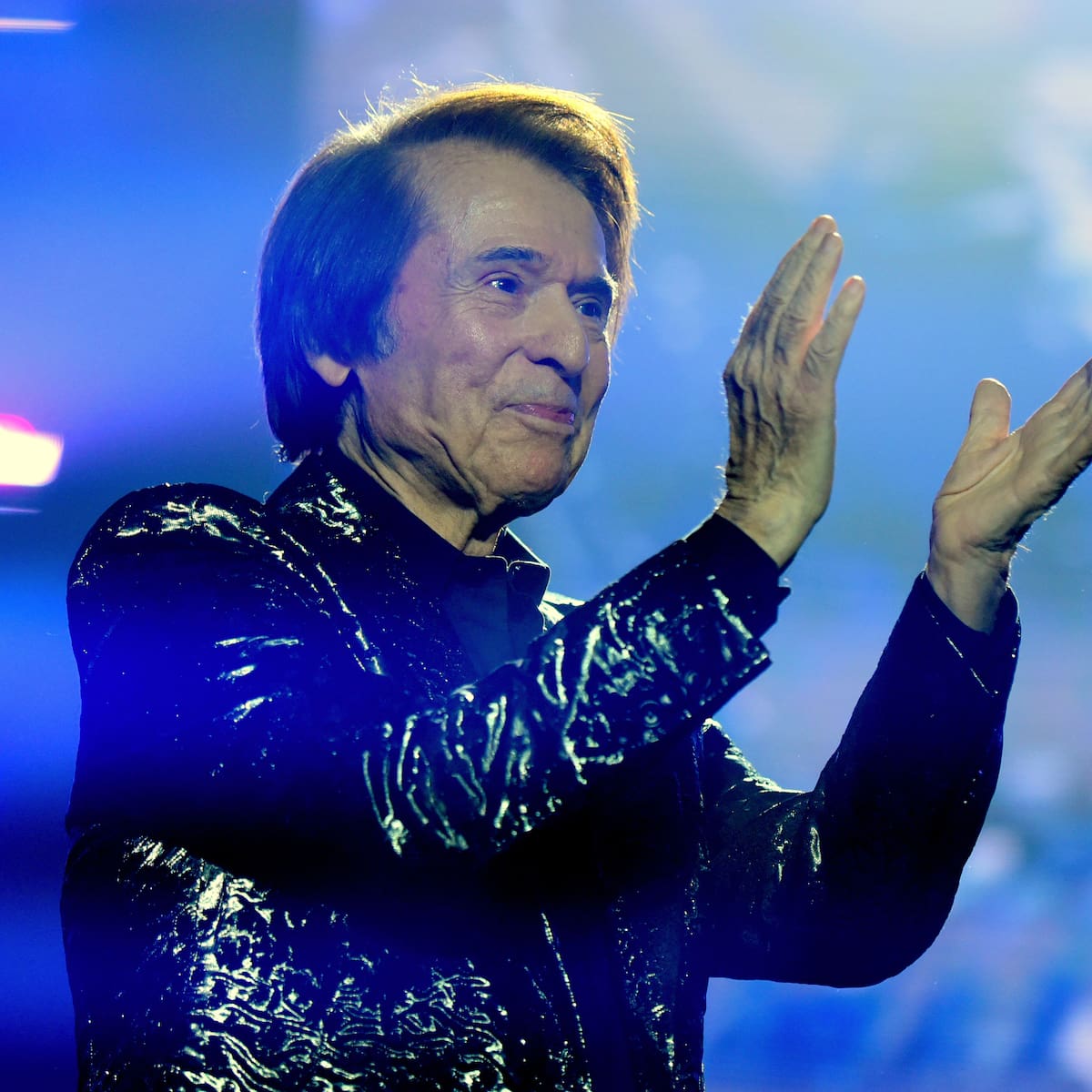 Hablan de retirarse a Raphael y él lo tiene claro: "He aprendido y vivido mucho"
