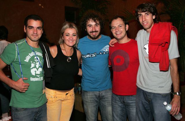 Álvaro Fuentes, Amaia Montero, Xabier San Martín, Pablo Benegas y Haritz Garde formaban La Oreja de Van Gogh en 2004.