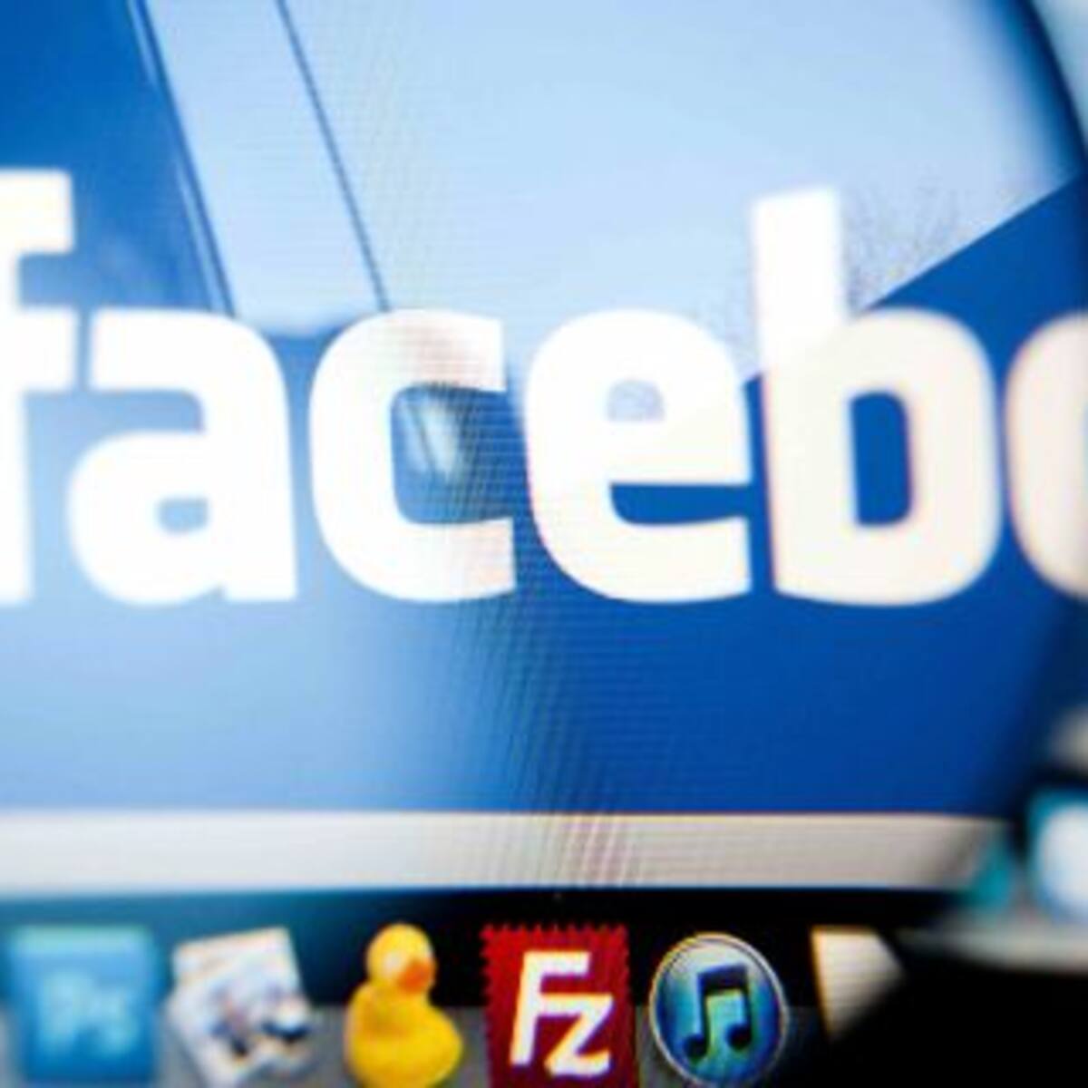 Vas a poder googlear tus publicaciones de Facebook