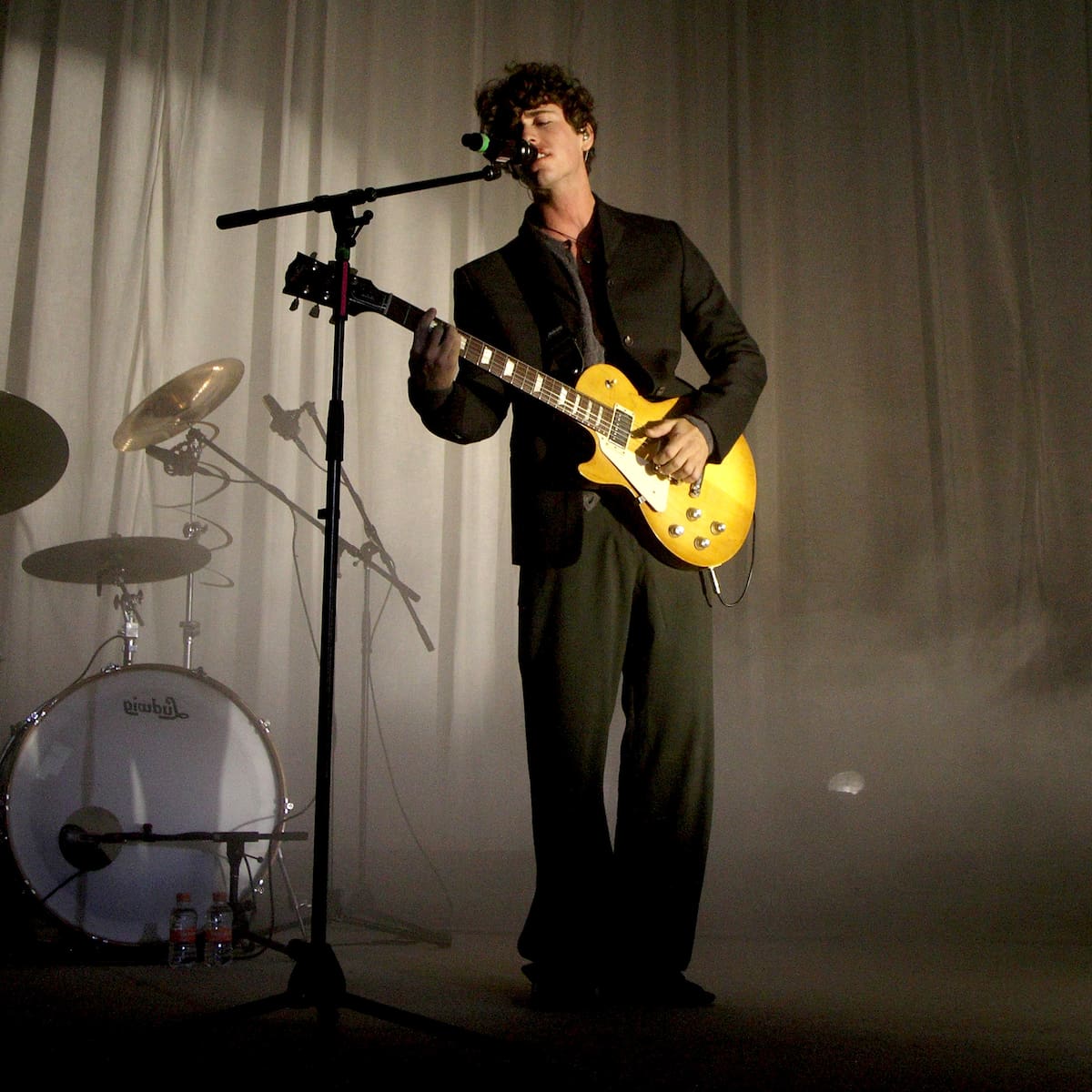 Guitarricadelafuente presenta en Washington un tema inédito: así suena