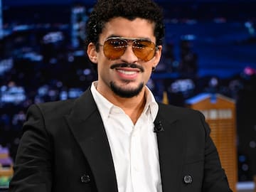 Nuevo logro de Bad Bunny: El primer artista latino en tener más de 100 éxitos en la lista de singles más vendidos de Estados Unidos