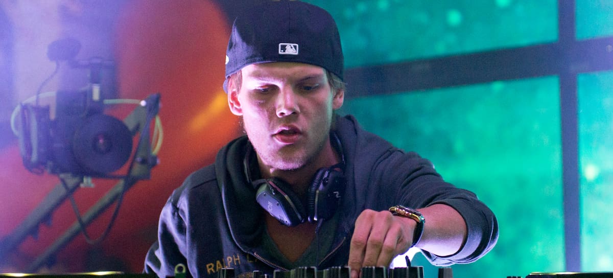 Avicii, durante una sesión en 2013