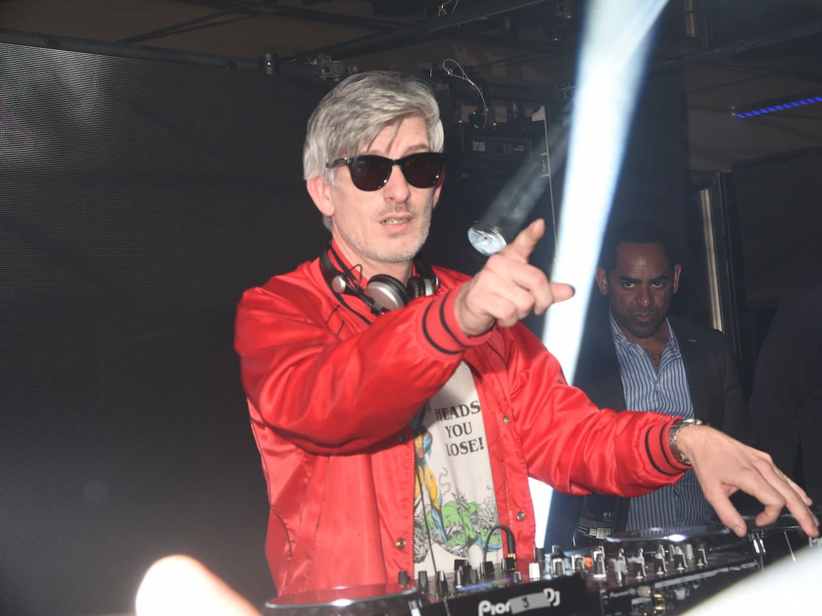 Muere Kavinsky, el dj francés que llevó el synthwave al mundo, a los 50 años