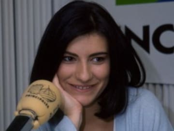 30 años con Laura Pausini: Esa adolescente que nunca quiso ser “ni cursi ni tonta”… ni famosa