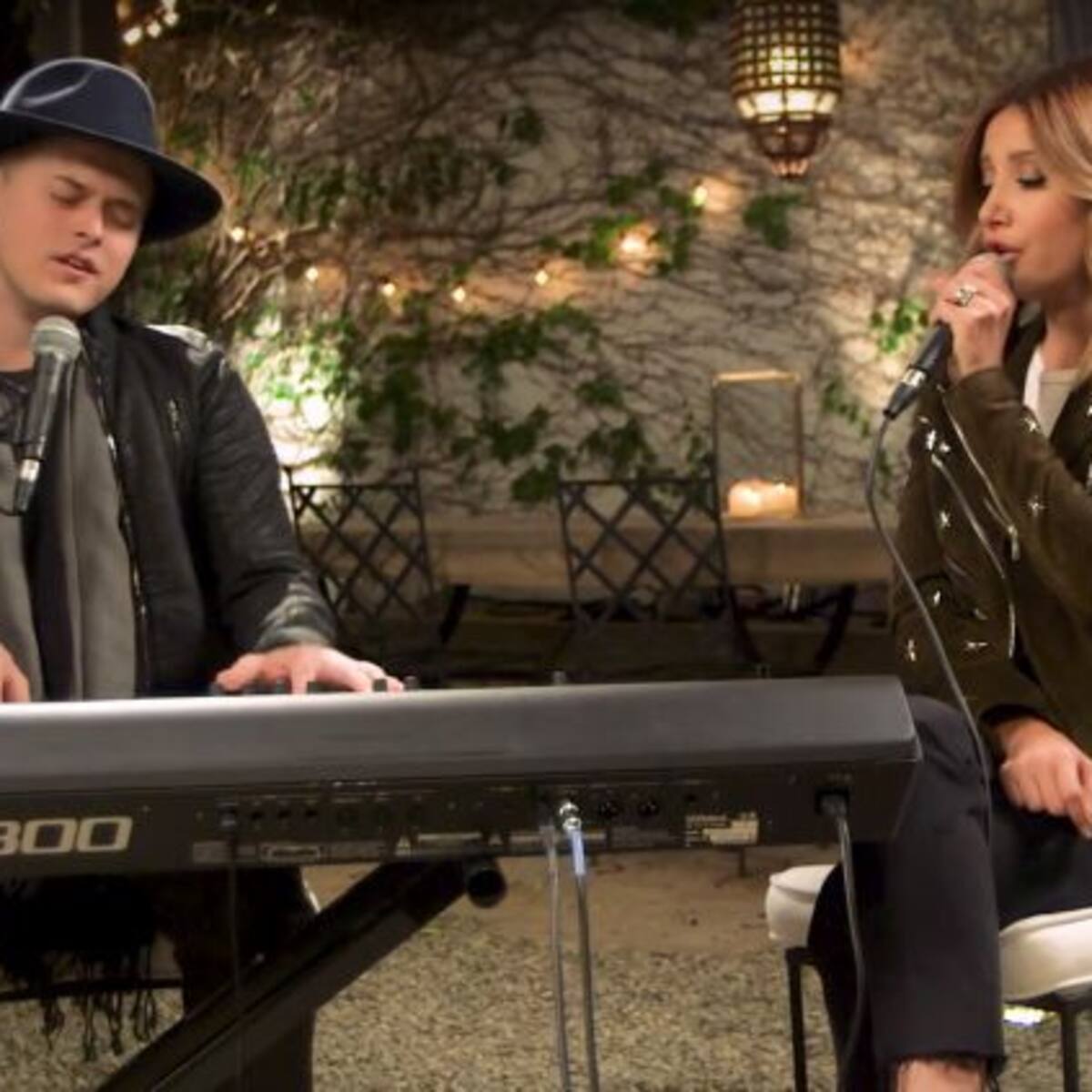 Sharpay y Ryan se reencuentran para cantar "What I've been looking for"