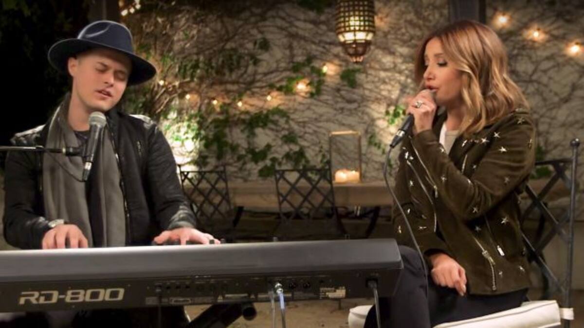 Sharpay y Ryan se reencuentran para cantar "What I've been looking for"