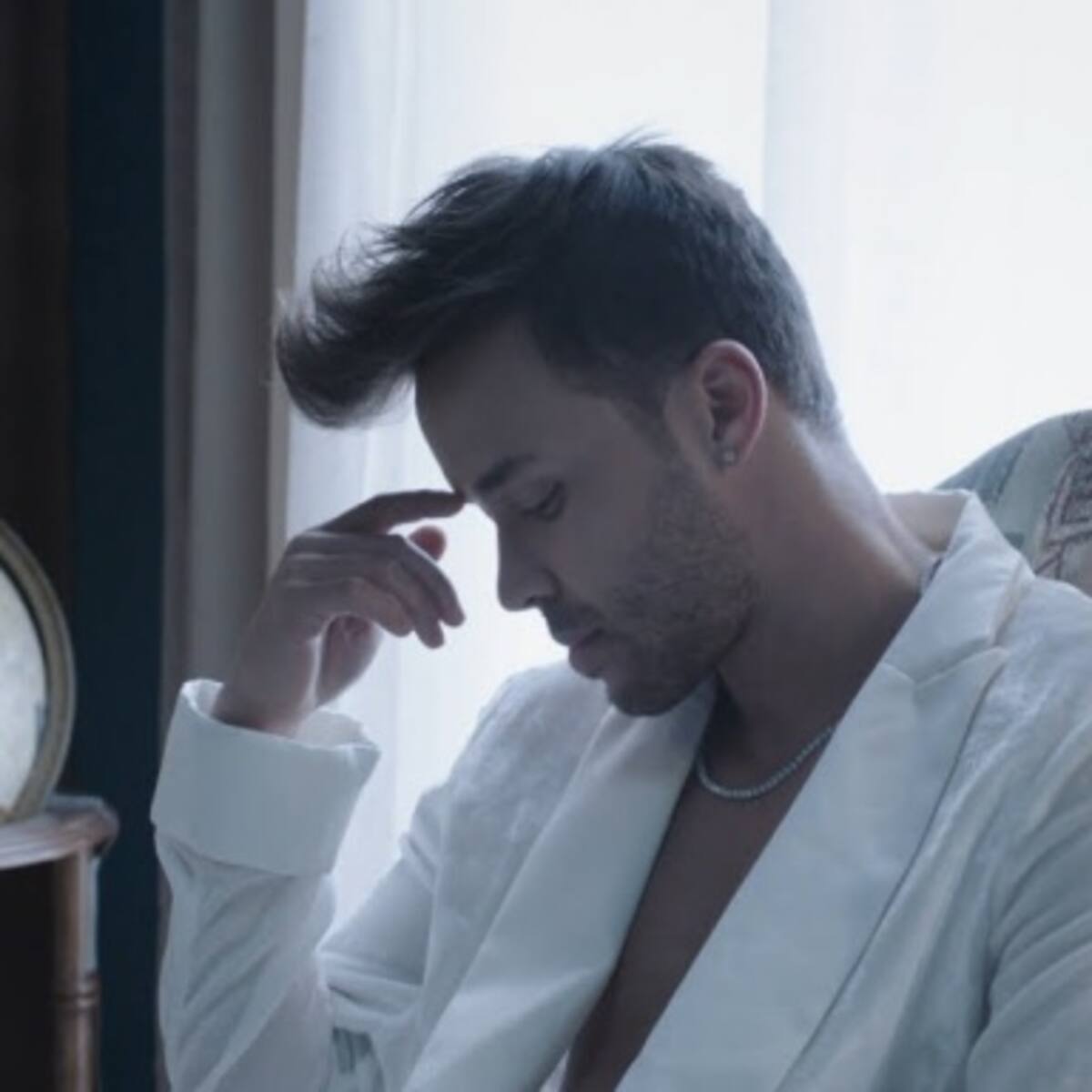Prince Royce estrena "Me Robaste La Vida"