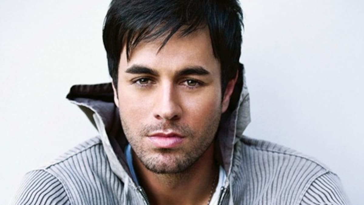 Enrique Iglesias pide ayuda