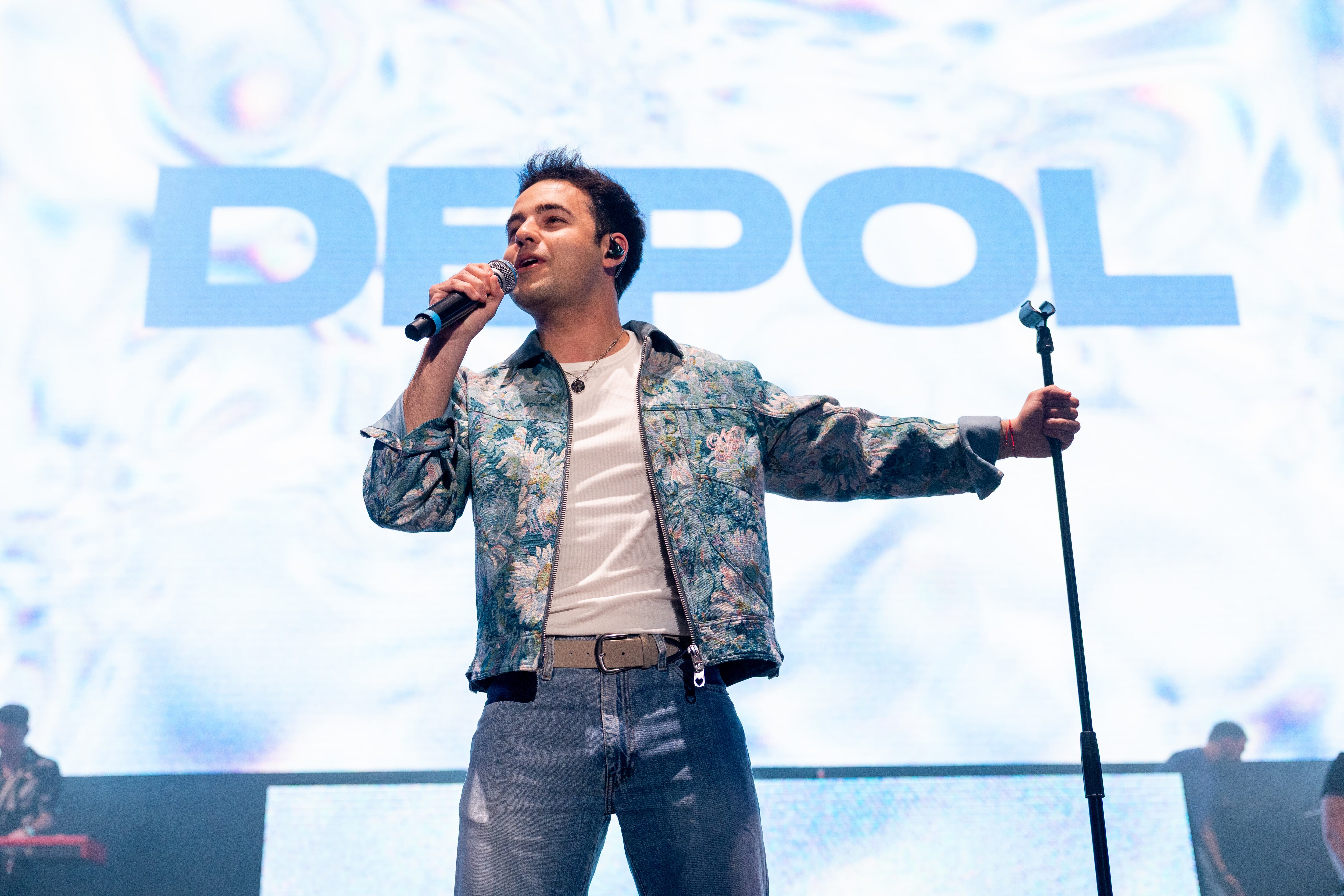 Depol ha hecho temblar el pabellón entero con 'Te confieso' y 'Dime solo si has pensao'