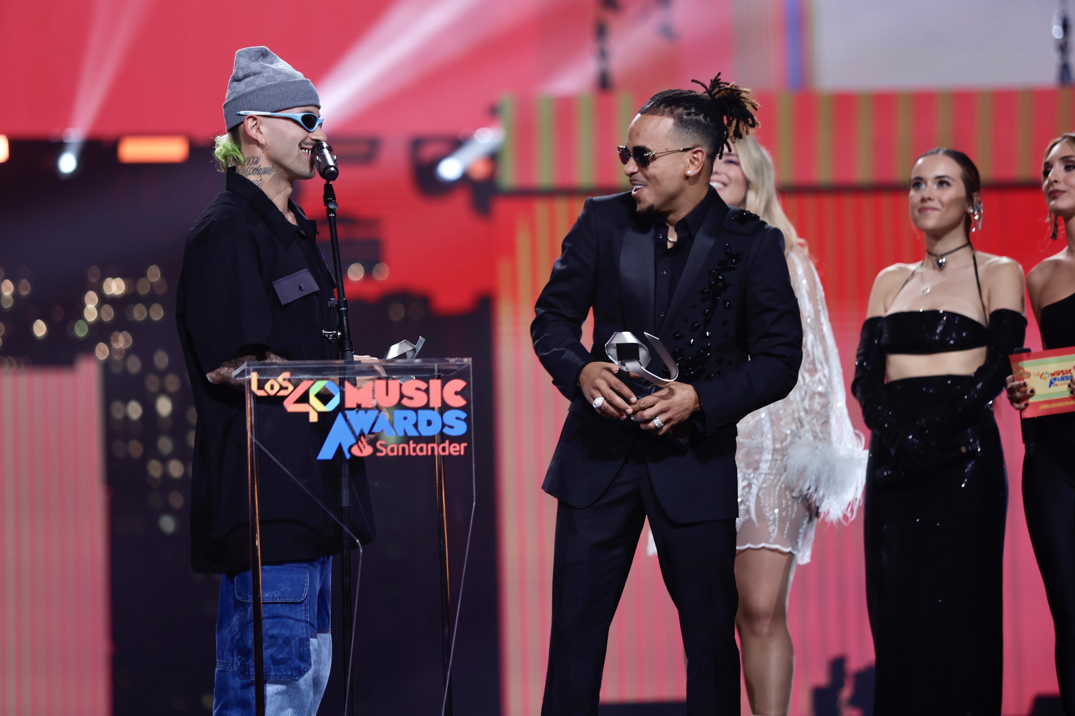 Feid y Ozuna en LOS40 Music Awards Santander 2023 / Foto: Jorge París y Elena Buenavista