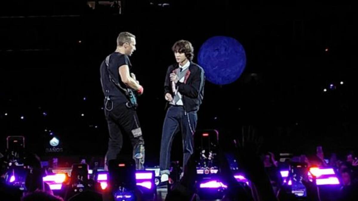 Jin de BTS fue el invitado de lujo en el tercer concierto de Coldplay