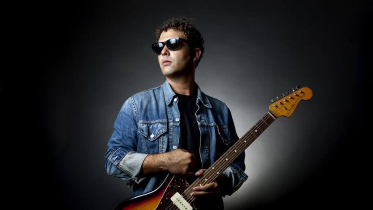 Así suena en acústico ‘Me están buscando’ de Julieta 21