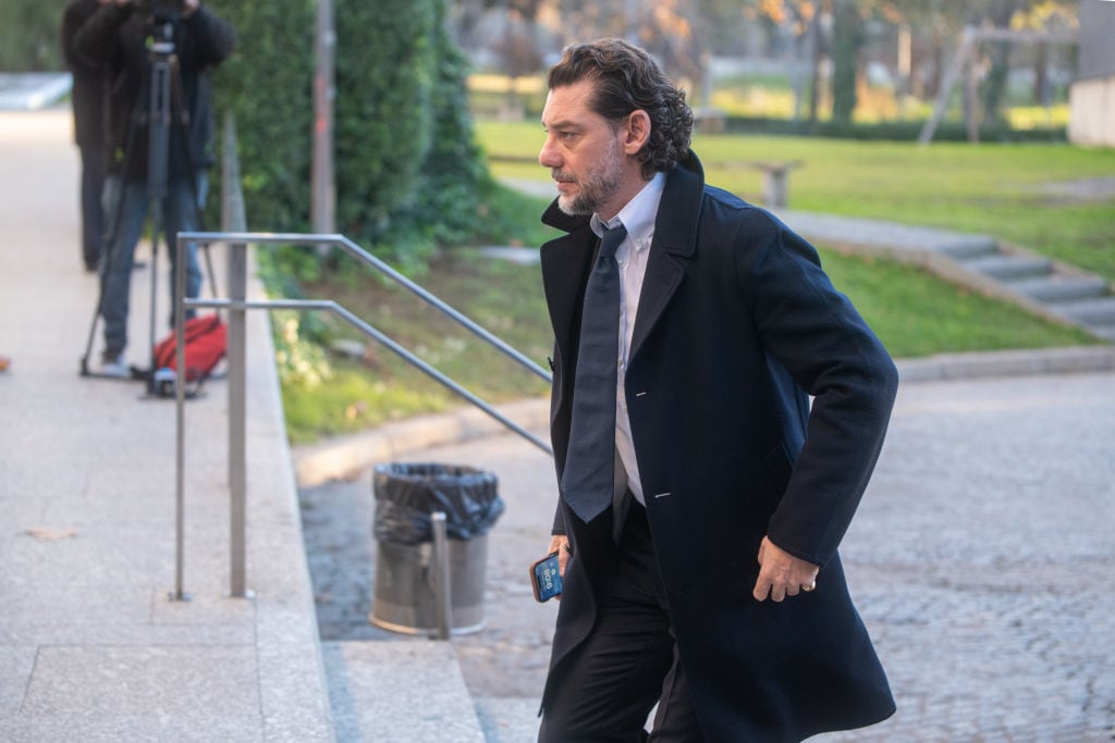 Jonathan Andic, hijo de Isak Andic, en el funeral de su padre