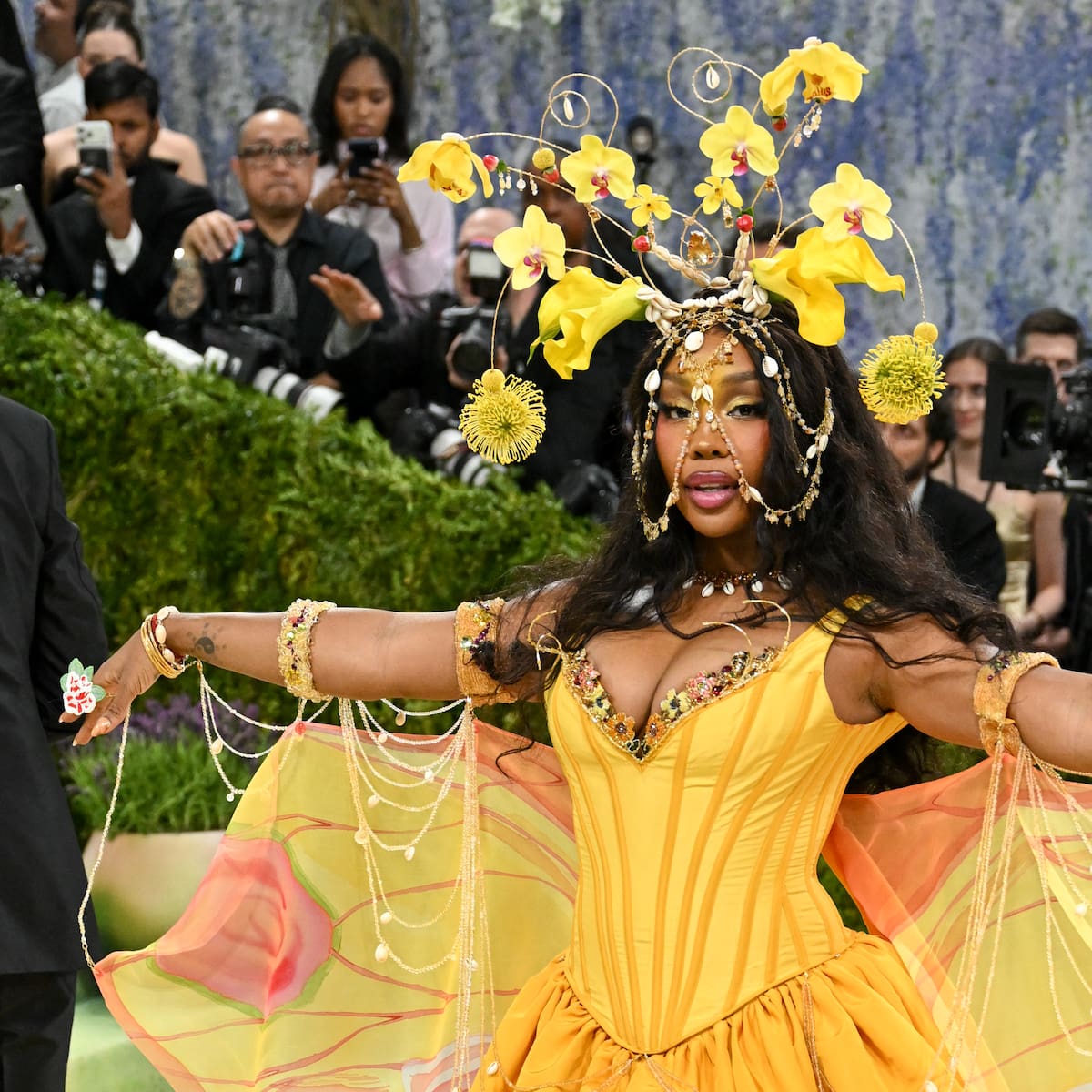 SZA deslumbra en la Met Gala 2026 con un look cargado de simbolismo: "Así es como me veo a mí misma"