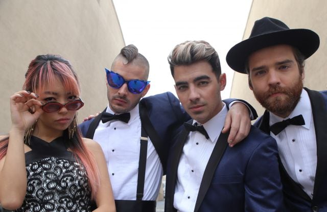 DNCE: gente con clase.