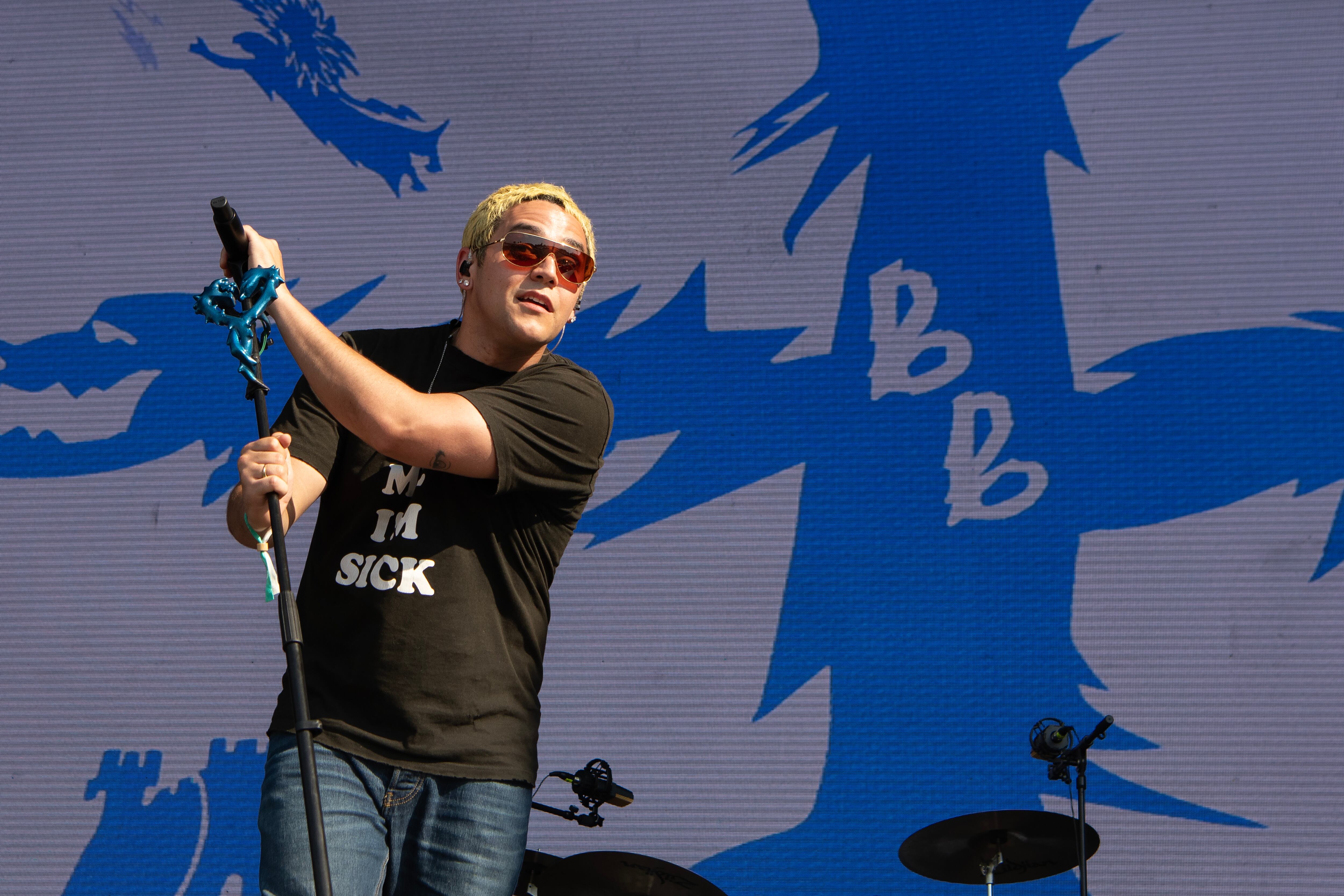 Barry B arranca el espectáculo con las mejores canciones de su carrera.