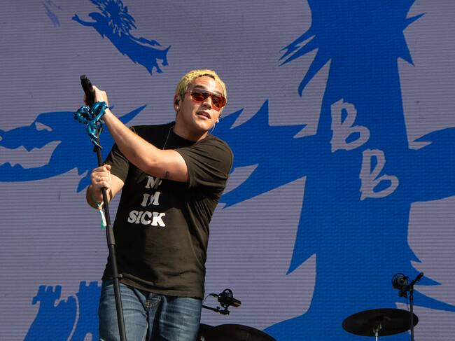 Barry B arranca el espectáculo con las mejores canciones de su carrera.