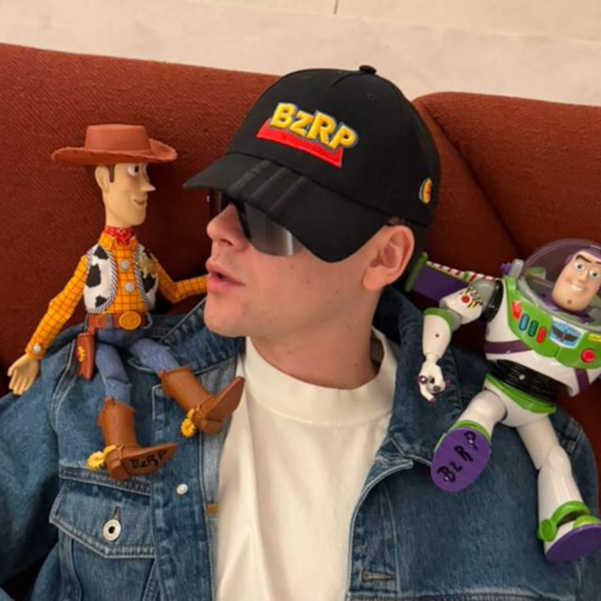 Bizarrap sigue los pasos de Bad Bunny hacia 'Toy Story 5' y juega con la posible 'BZRP Music Sessions 42'