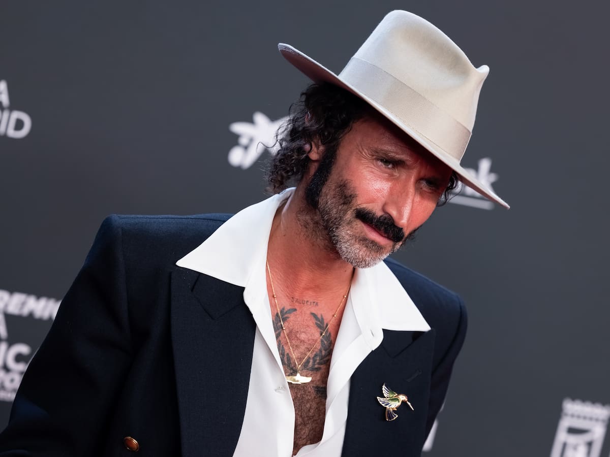 Leiva hace que 'El Hombre Pájaro' de Robe Iniesta sobrevuele el Sonorama