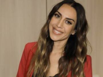 Mónica Naranjo recibe un aluvión de críticas por su mascarilla transparente