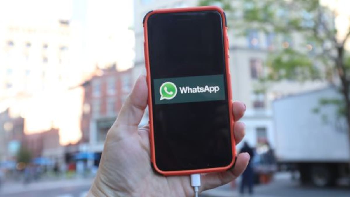 ¿Cómo saber si un desconocido te tiene agendado en WhatsApp?