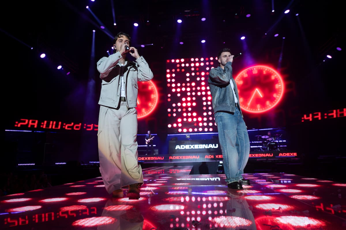 Los hermanos canarios se han subido al escenario del Movistar Arena de Madrid para hacernos vibrar con sus sonidos pop y esa energía tan positiva que les caracteriza