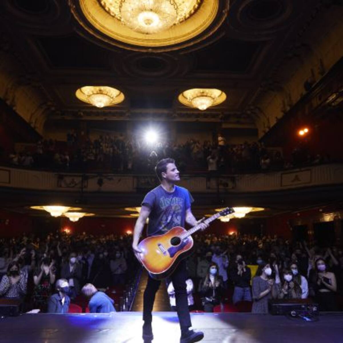 Revive la vuelta de Dani Martín a los escenarios de la mano de ‘Cómo me gustaría contarte’ en imágenes