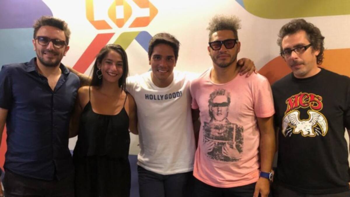 No Te Va Gustar en vivo en Guatsap