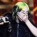 A Billie Eilish se le escapa que pronto sacará nueva canción y videoclip