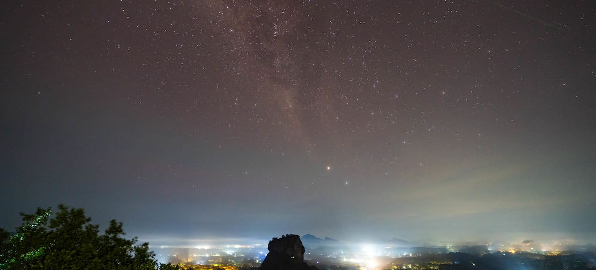 Lluvia de meteoros Eta Acuárdias