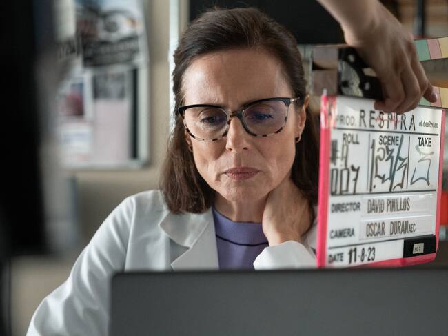 Aitana Sánchez-Gijón (Pilar) en el rodaje de la serie médica que prepara Netflix