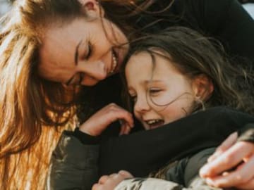 Así pueden los padres solicitar las nuevas ayudas de 100 euros por hijo