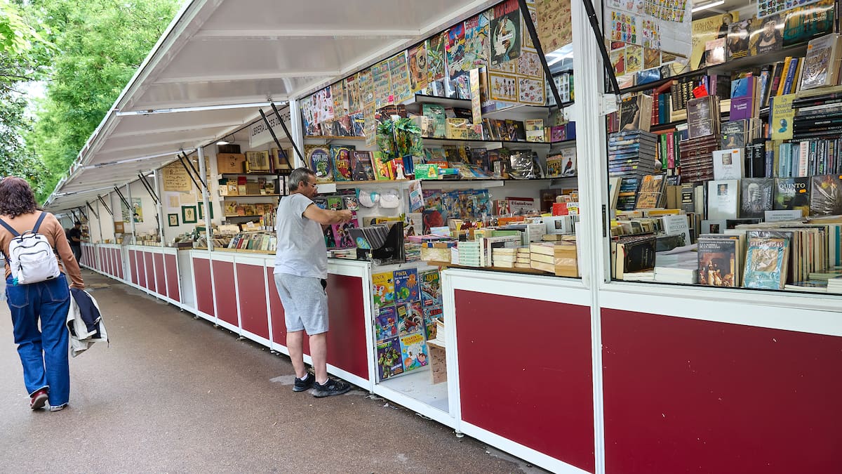¿Quién firma hoy, jueves 4 de junio, en la Feria del Libro de Madrid? Todo sobre los horarios y los autores