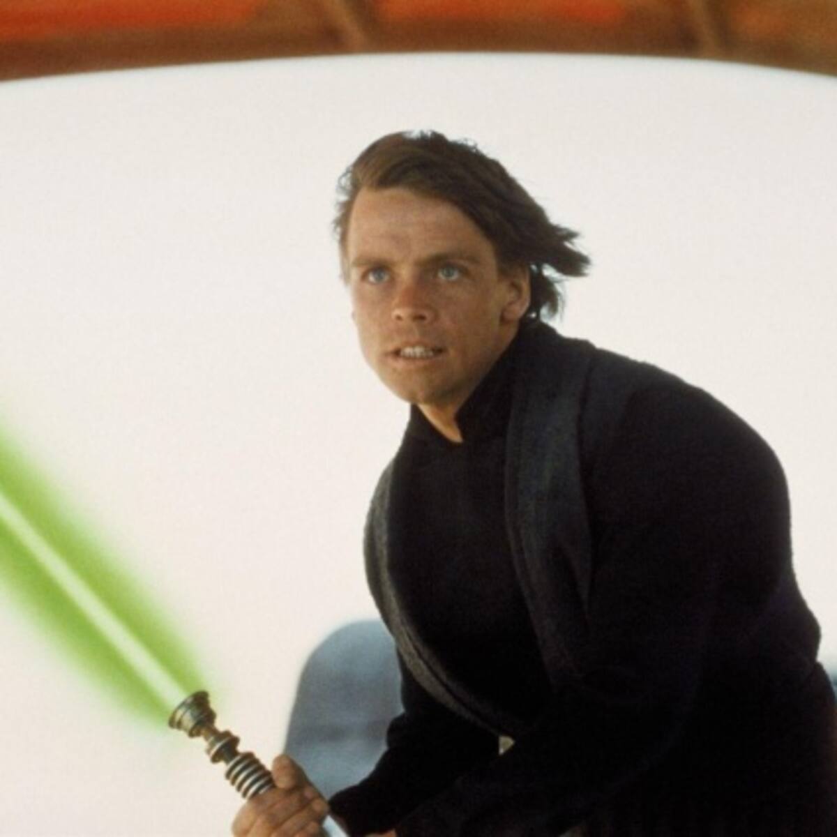 Sable láser de Luke Skywalker será subastado junto a otros objetos de "Star Wars"