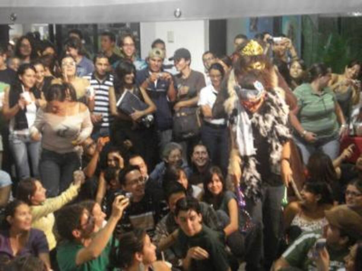 Mc Donald's Segundo Aniversario de La Hora sin Nombre