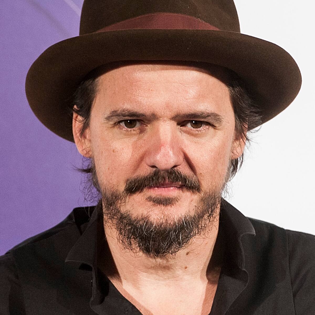 Diez años de ‘El último hombre en la Tierra’, el disco que confirmó a Coque Malla como un imprescindible del pop español