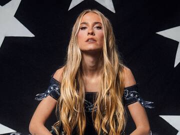 Paula Koops y Noan ponen ritmo al verano versionando '¿Por qué no ser amigos?' de Hombres G