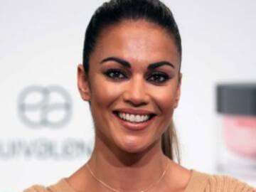 Lara Álvarez perrea al ritmo de Lola Índigo en el plató de ‘Secret Story’