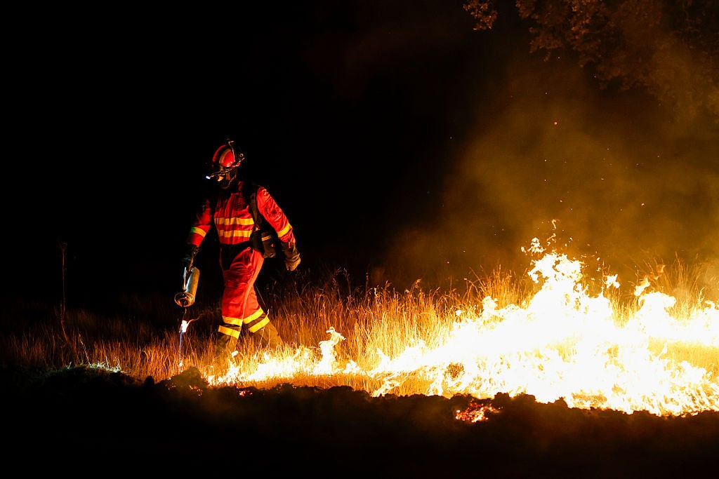 Los últimos incendios en España han dado paso al negacionismo climático de algunos.