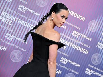 Katy Perry se corta la melena, pregunta a sus seguidores qué les parece y la opinión es unánime