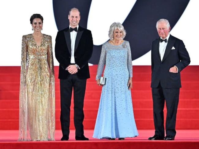 La realeza británica ya ha visto 'Tiempo para morir'.