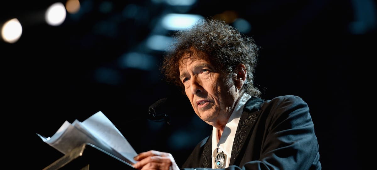 Bob Dylan tardó varios días en reaccionar a la concesión del prestigioso galardón.