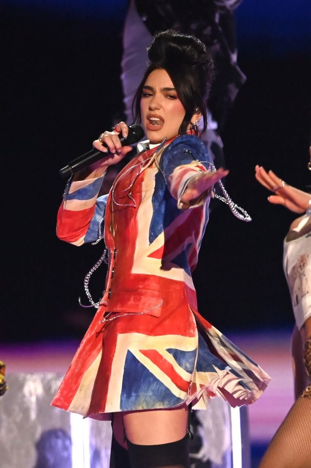 Dua Lipa durante los Brit Awards en 2021.